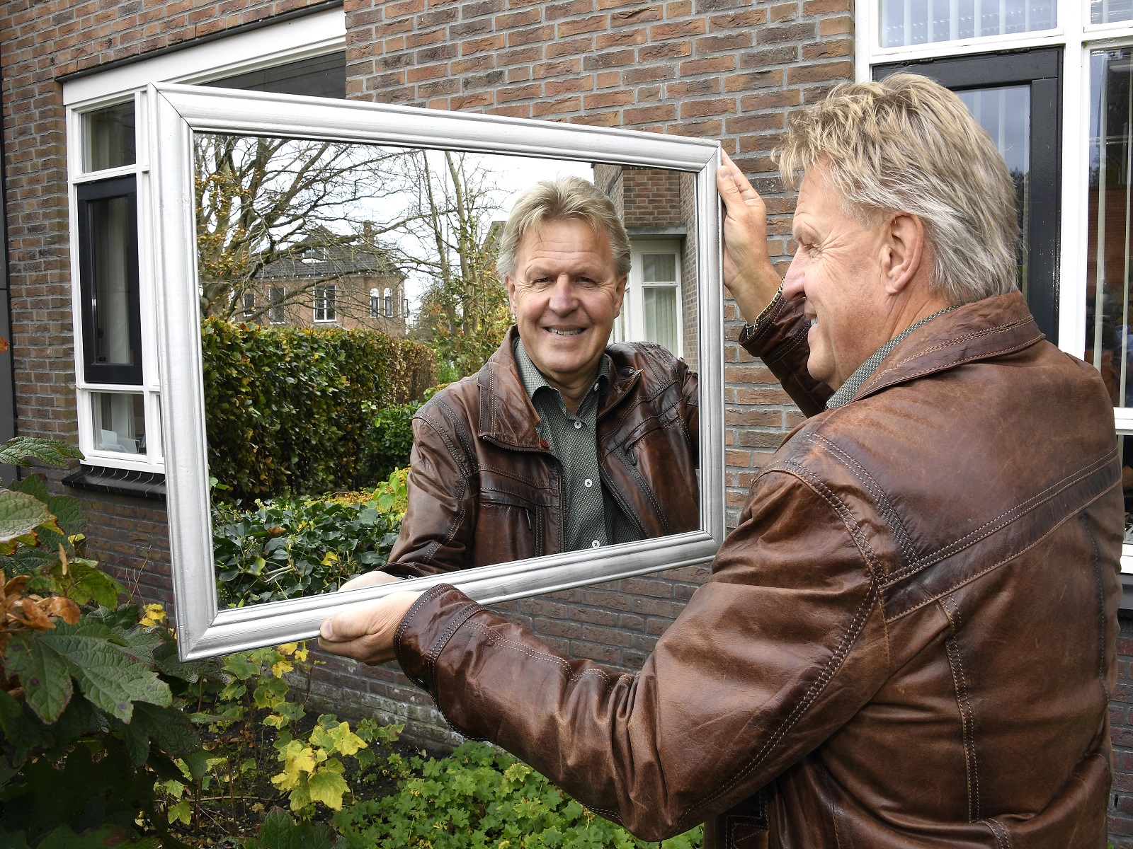 Jaap-Bond-in-de-spiegel-greenport-stories