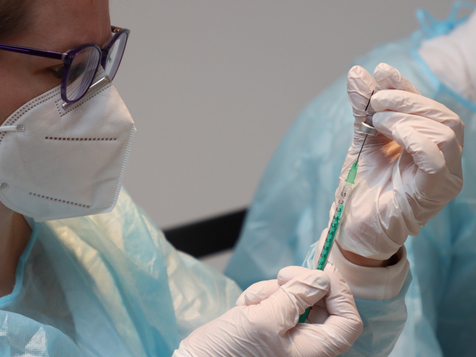 vaccinatie-covid-19-internationale-medewerkers-greenport