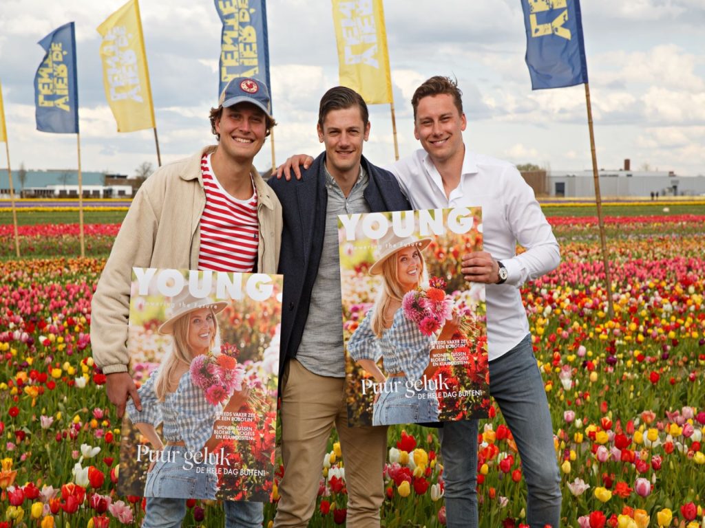 Persfoto-lancering-YOUNG-bollenjongens-bollenveld-vier-de-lente