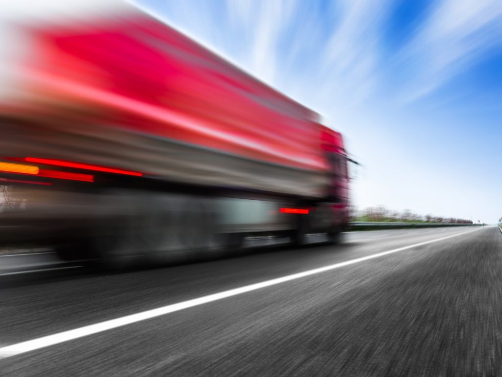 vrachtwagen-connected-transport-greenport