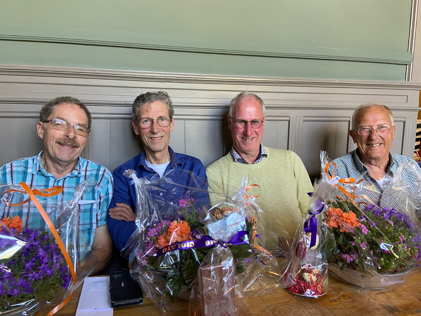Vrijwilligers-Bart-Nico-Louis-Gerard-Tuinbouw-Battle-greenport