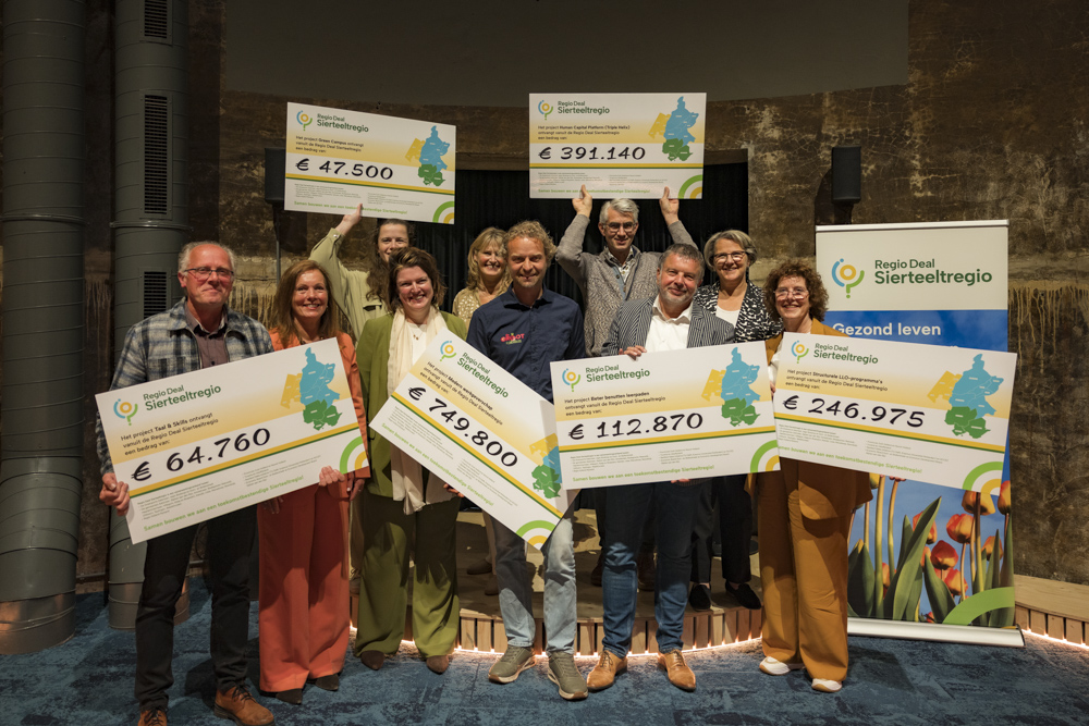 Regiodeal-sierteeltregio-uitreiking-cheques-greenportDB